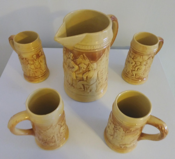 Hull Pottery Pitcher and Steins Image